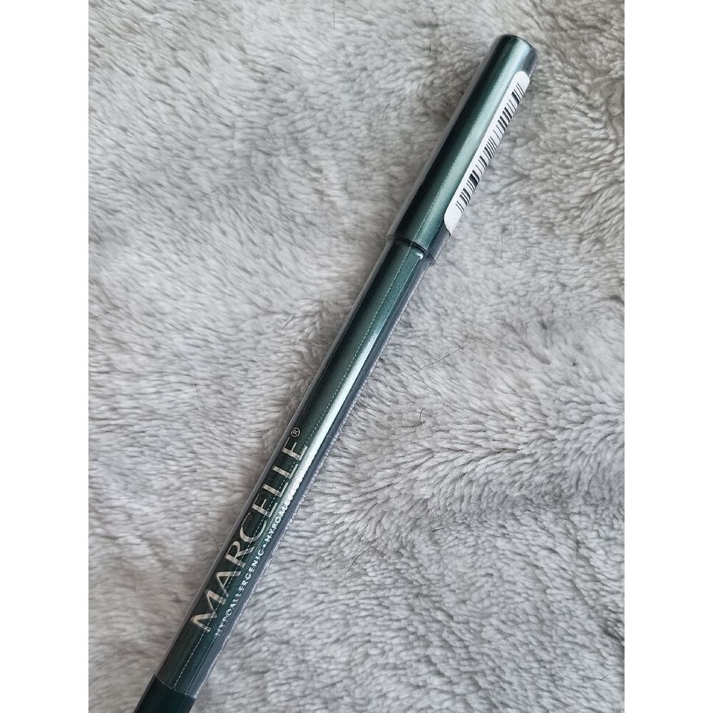 NWT Marcelle Green Eyeliners - 24H Hold Velvet Waterproof Hypoallergenic